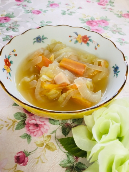 キャベツと人参のスープ美味しかったです♬幸せレシピありがとうございました^ - ^