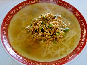 鶏ひき肉で☆だし＆具も作れるラーメン