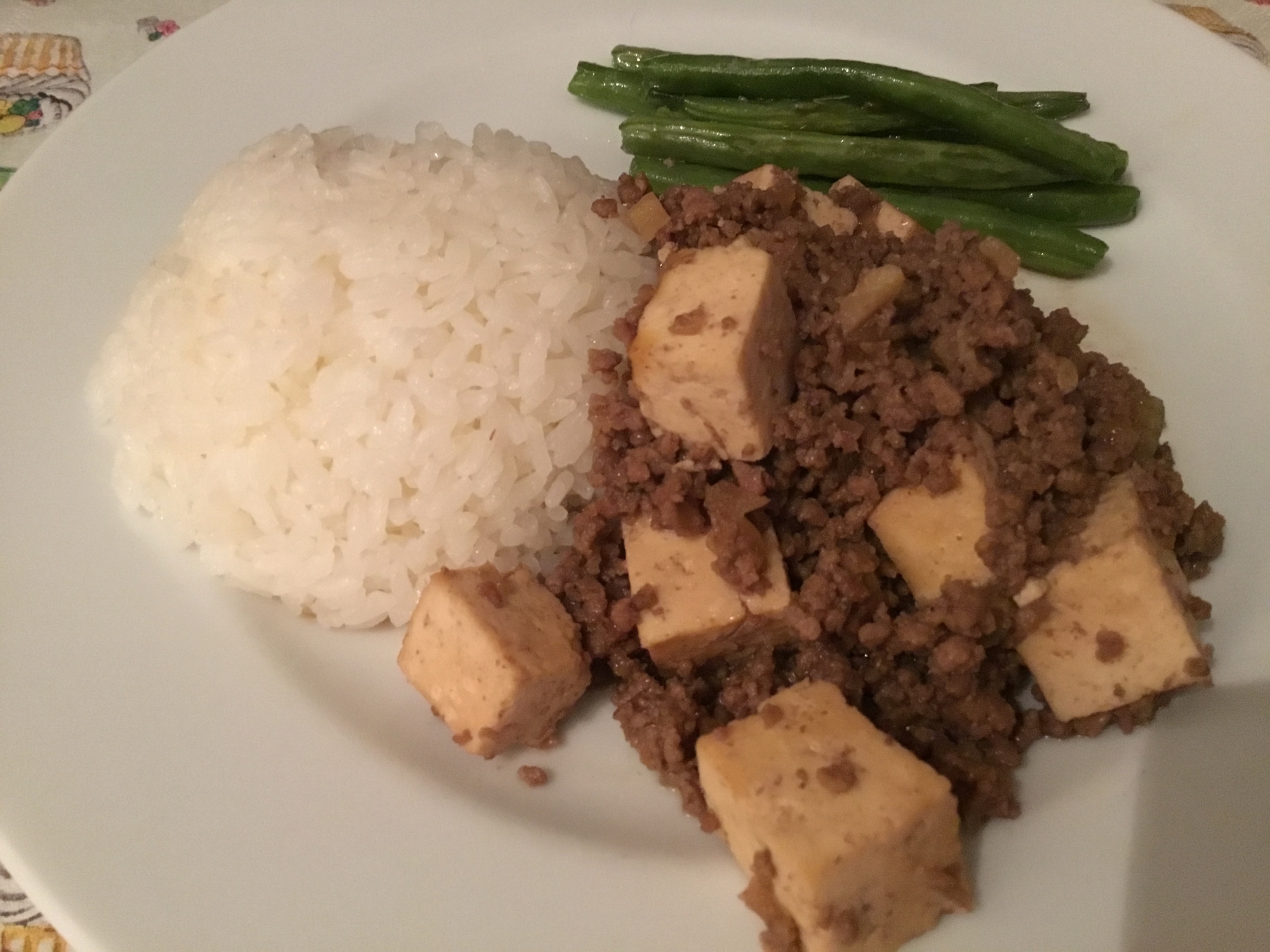 ご飯に合う！ 豆腐とひき肉の甘辛煮