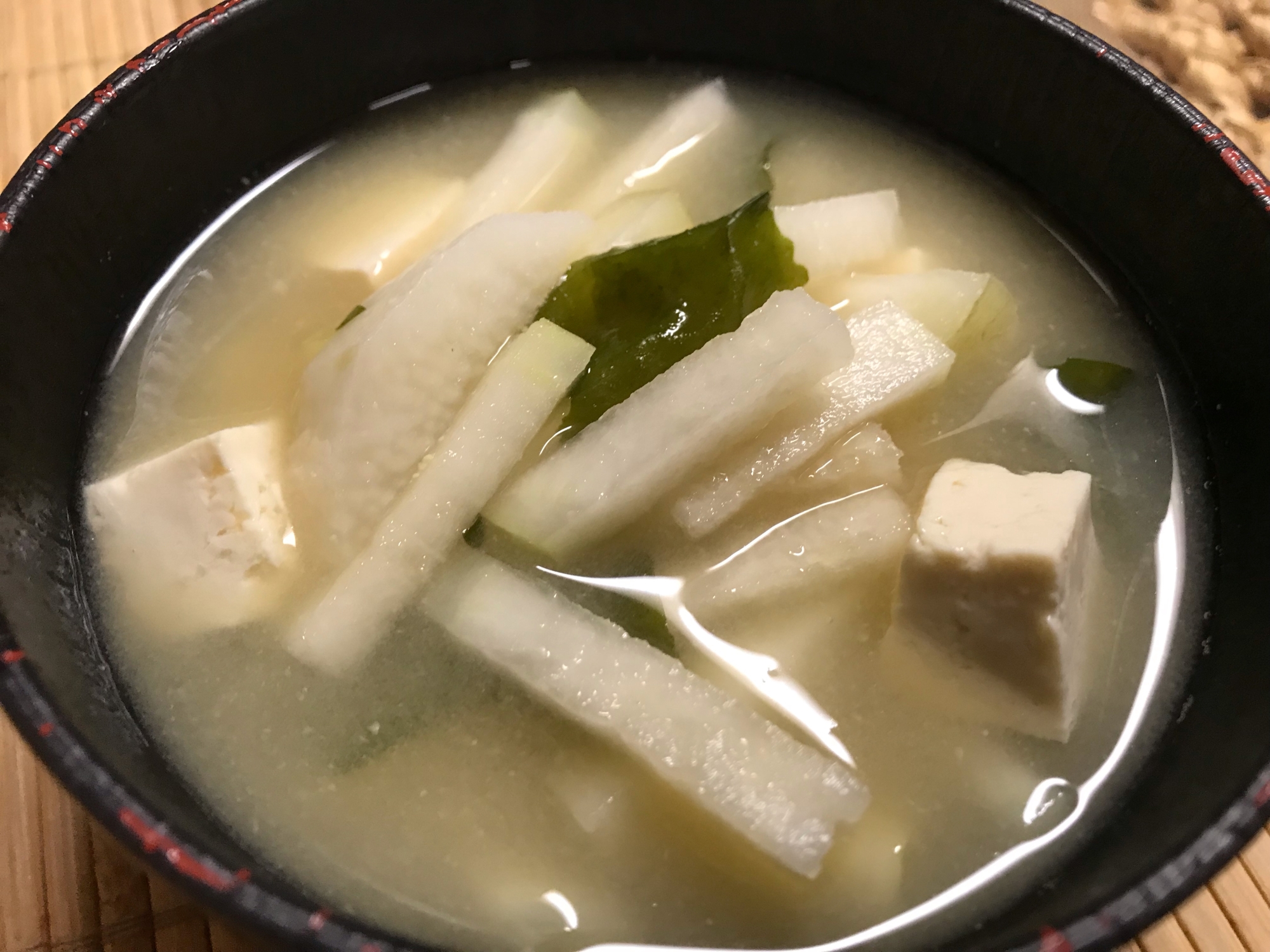 豆腐&ダイコン&ナガイモのわかめ味噌汁