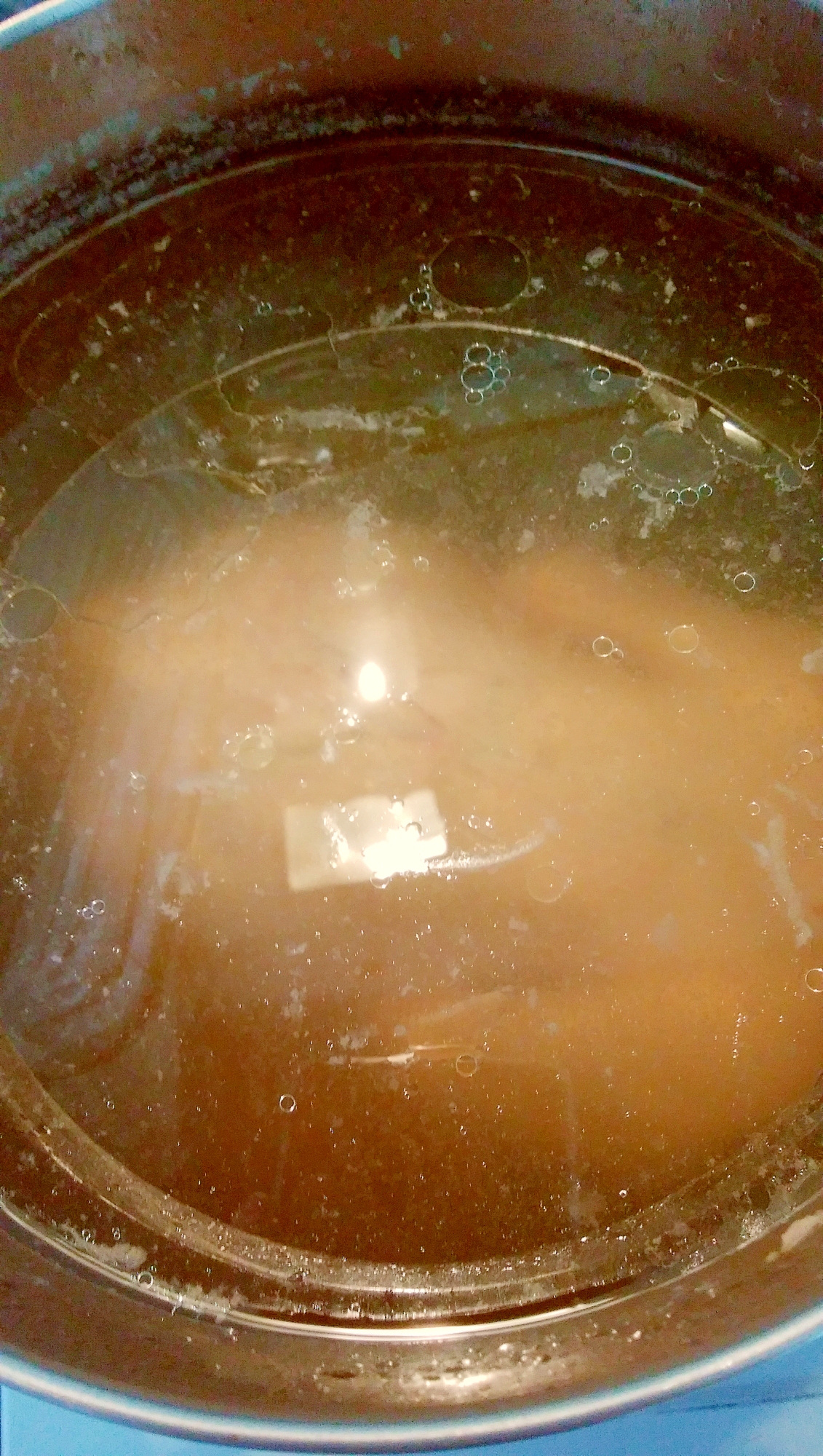【シャトルシェフ】簡単丸鶏スープ