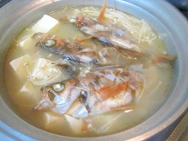 台湾風　メバルのゴマ油スープ