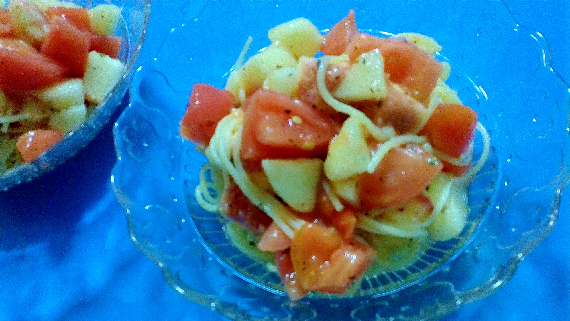 桃とイチジクとトマトの冷製パスタ