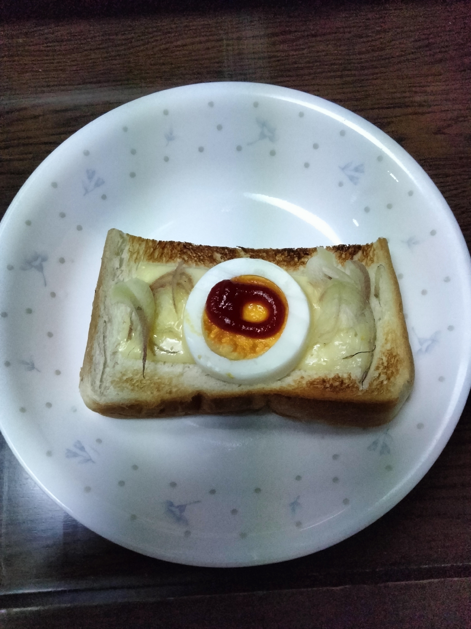 チーズトーストアレンジ みょうが&ゆで卵