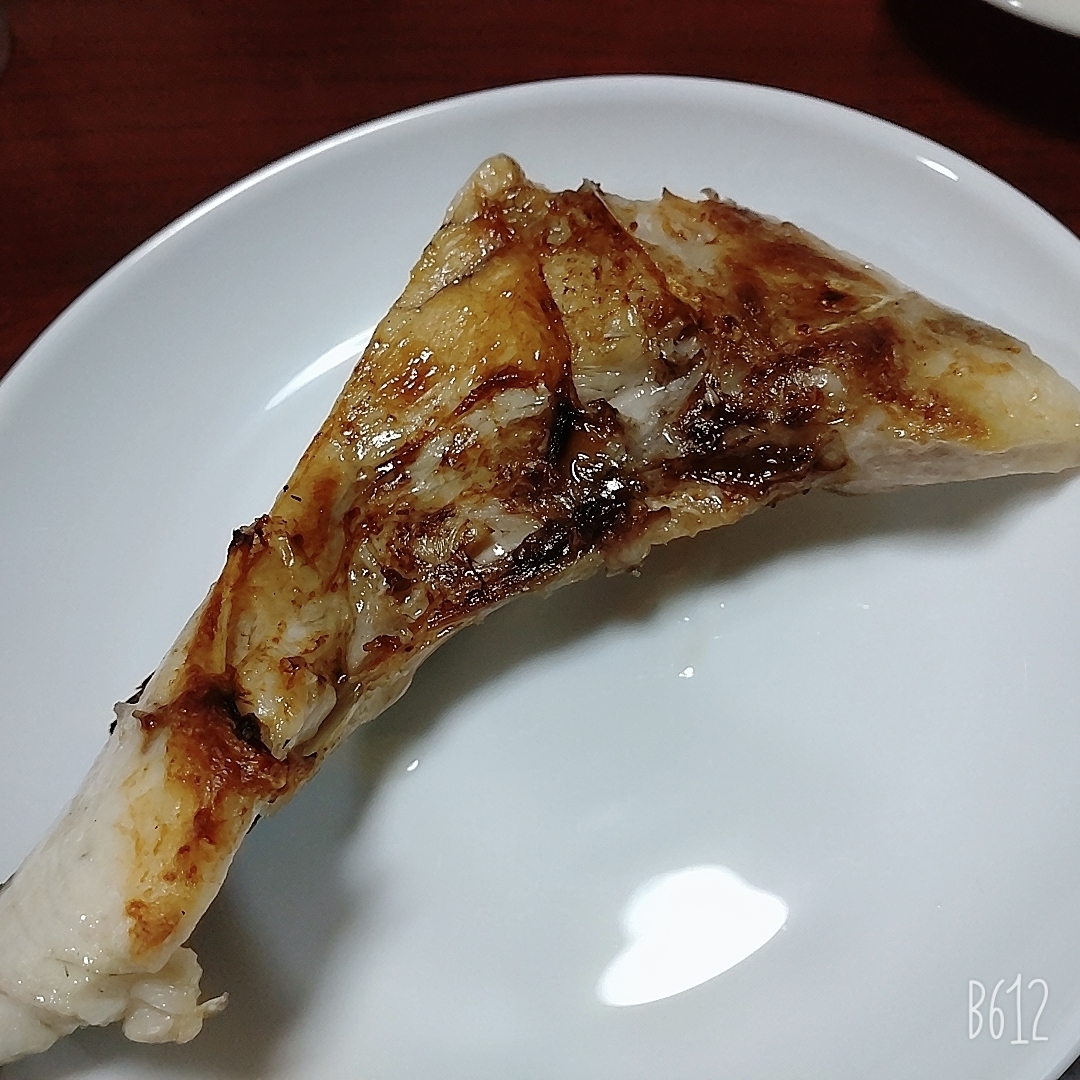 日本酒と一緒にカンパチのカマ塩焼き レシピ 作り方 By しおあずき 楽天レシピ