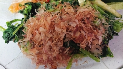 ネバネバの食感が好きで夏になるとモロヘイヤをよく買います。
サッパリしていて、いくらでも食べれました。
美味しかったです。