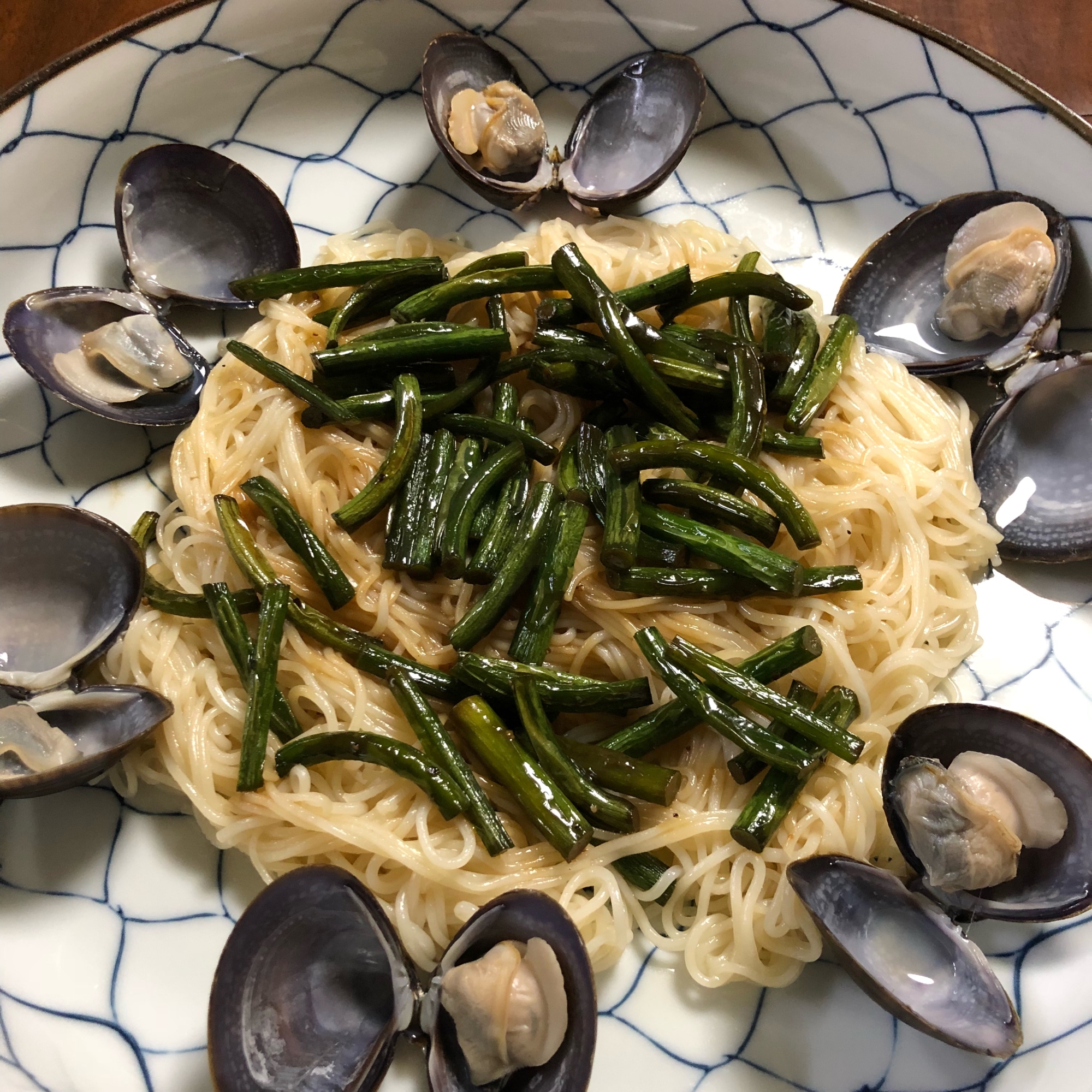 しじみとにんにくの芽のそうめん