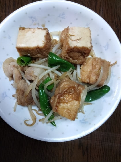 豚こま肉・もやし・厚揚げ・ピーマン焼肉のタレ炒め