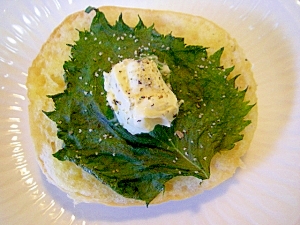 ガーリック風味 大葉とクリームチーズ ❤トースト❤