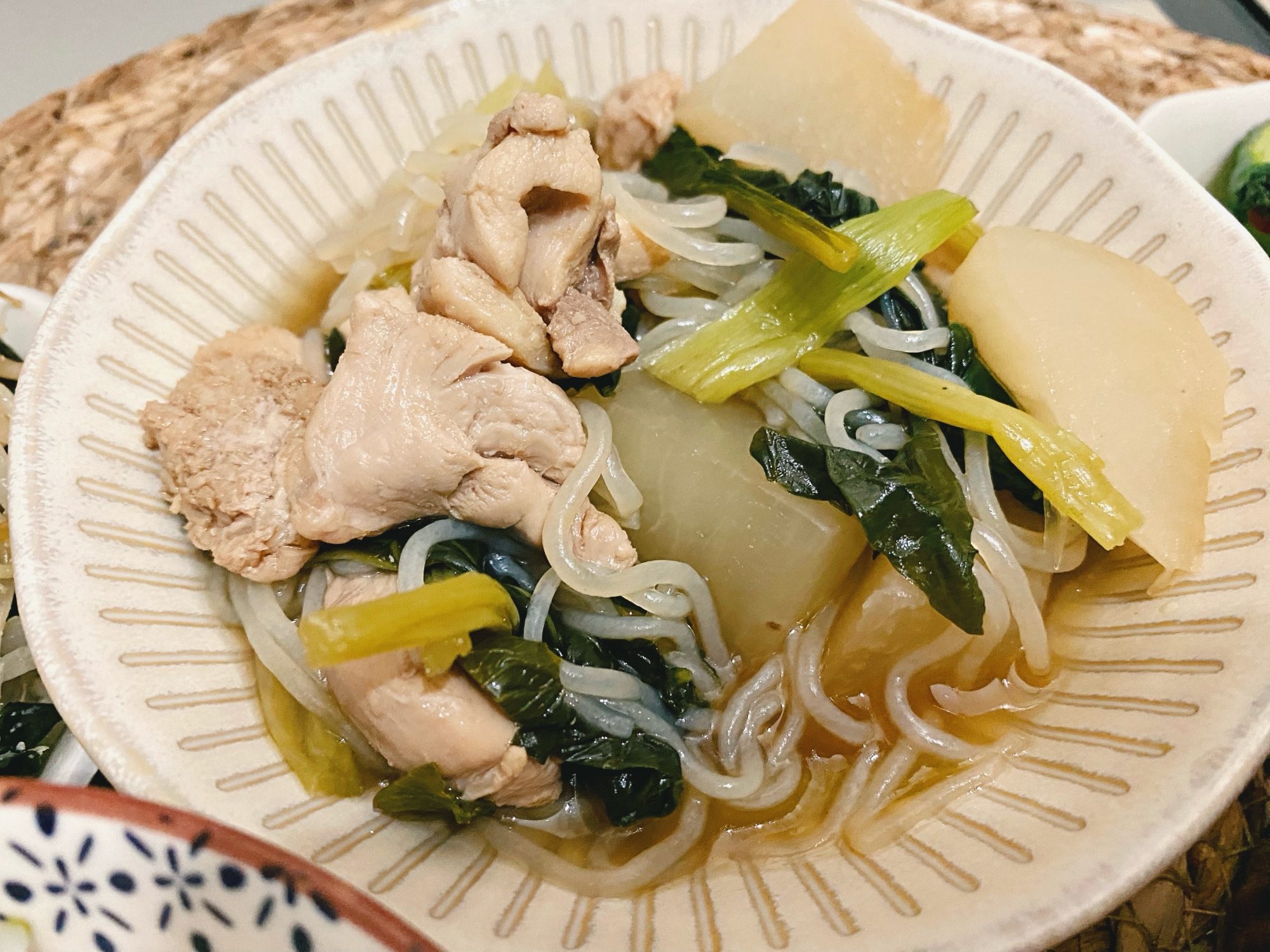 ･:*♢鶏肉と大根の煮物♢･:*