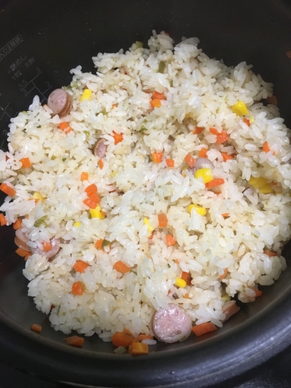 炊飯器でピラフ