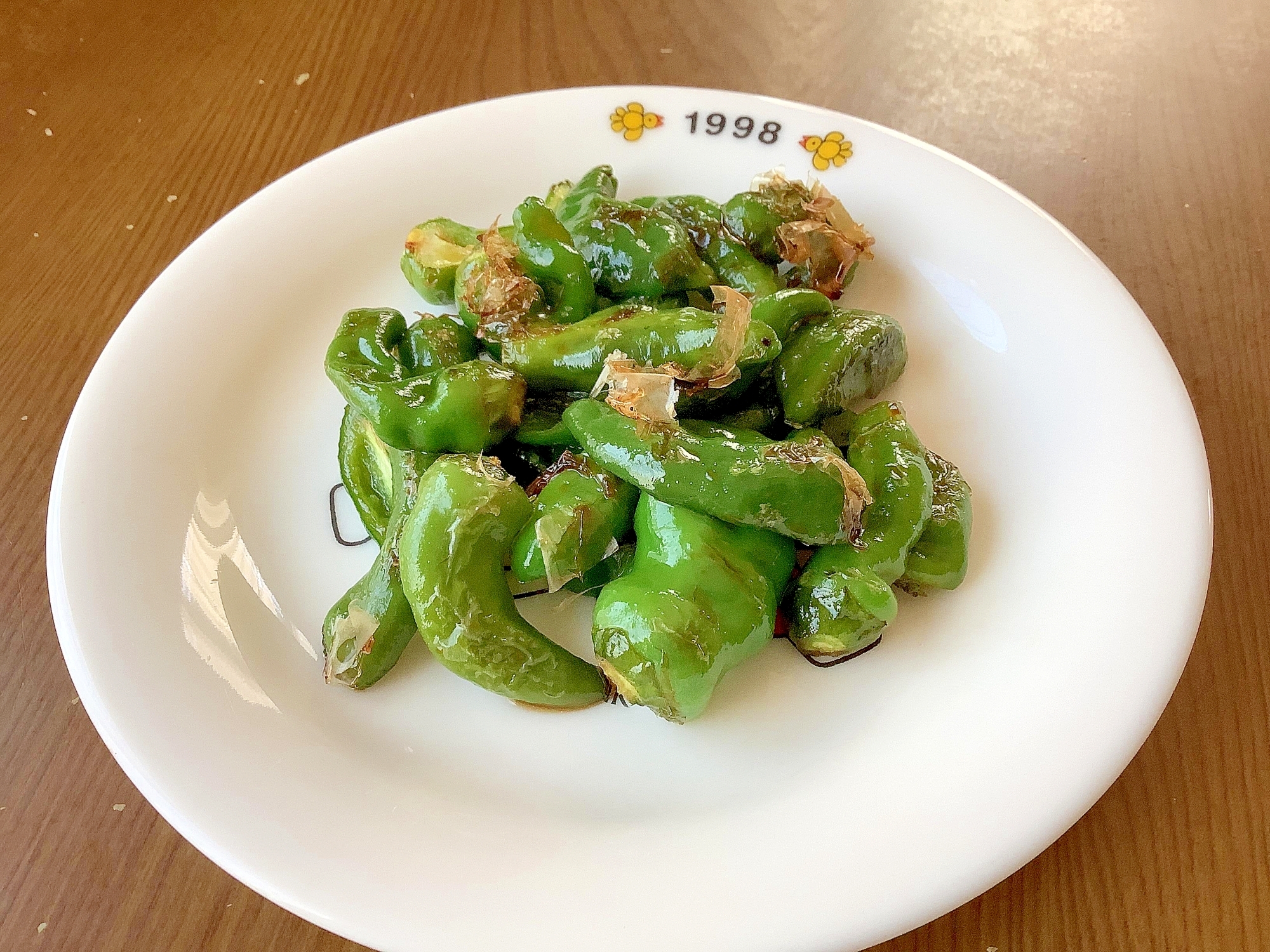 万願寺とうがらしのオリーブオイル炒め