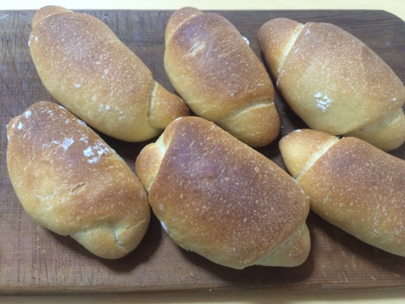 流行りの塩パンを焼こう！
少量からのふんわり塩パン