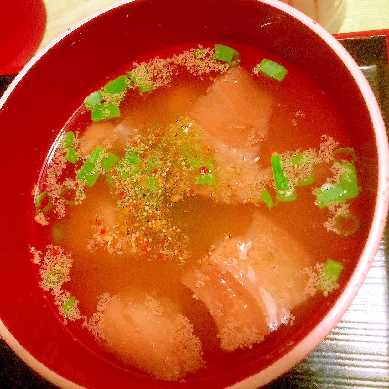 車麩と牛蒡の胡麻味噌汁