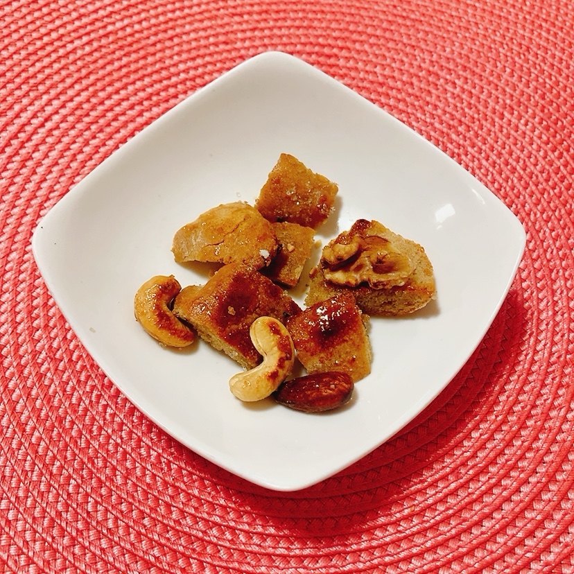 おつまみ♪ナッツラスク•.¸¸¸.☆