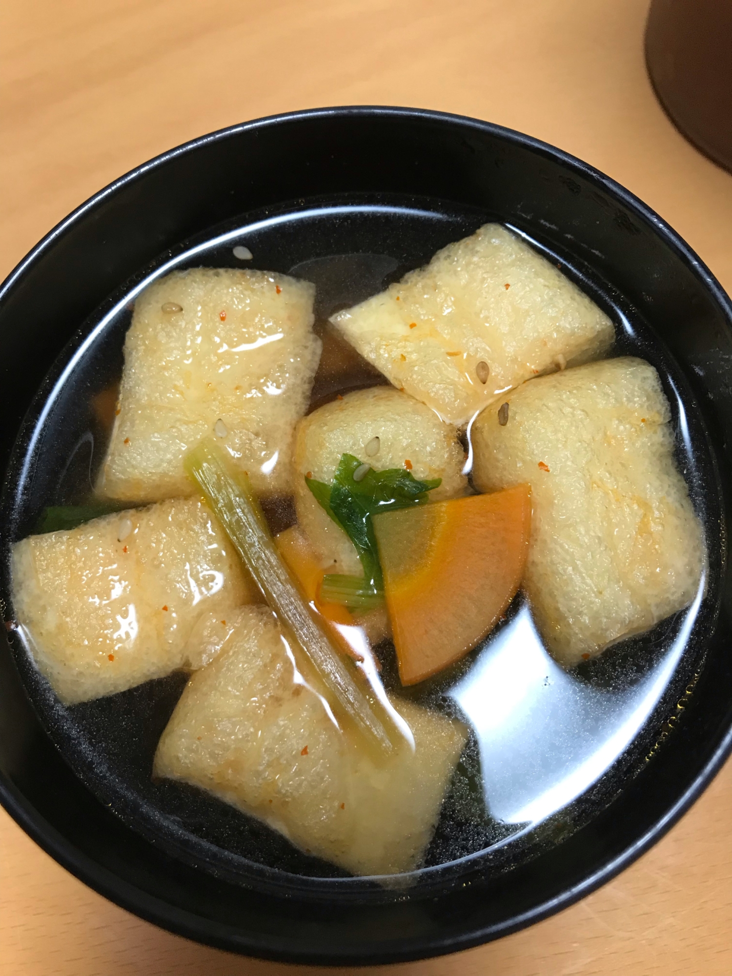 お揚げさんたっぷり豆板醤スープ