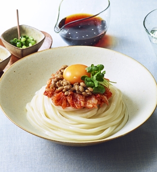 納豆キムチ釜玉風うどん