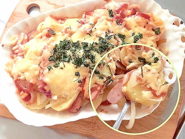 おつまみにも!ソーセージのケチャチーズがけ♪