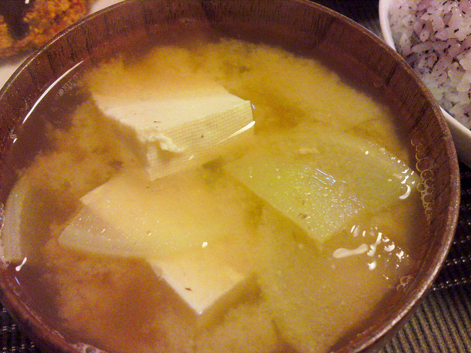 大根と豆腐の赤味噌の味噌汁