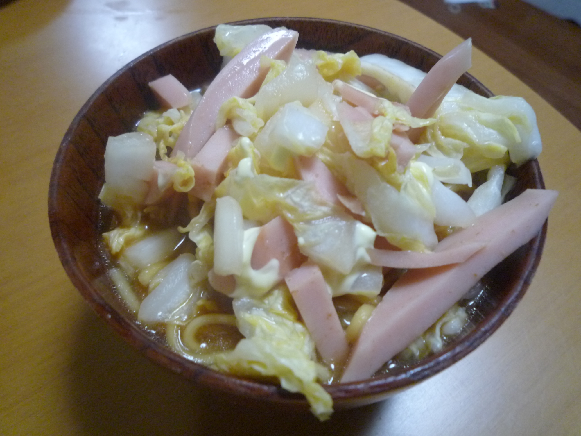 白菜炒め乗せインスタント麺