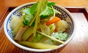 野菜たっぷり冷クッパ茶漬け