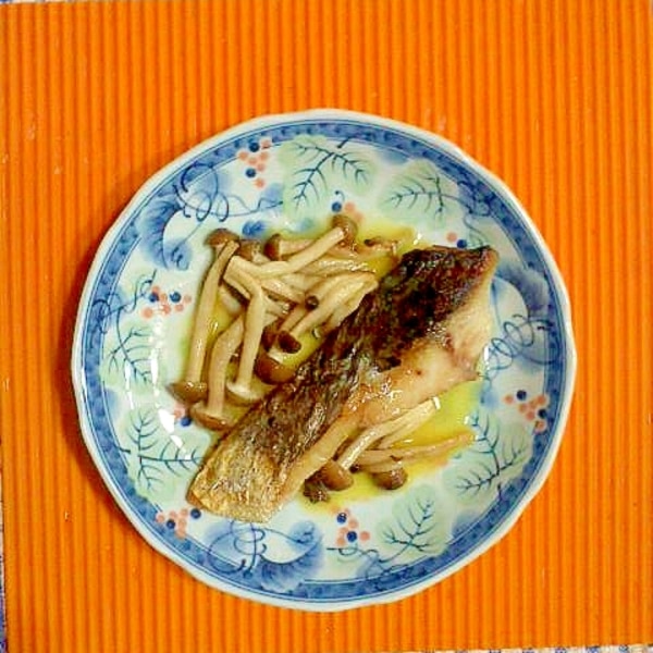 サワラソテーのレモンソース レシピ 作り方 By テツオ63 楽天レシピ サワラソテーのレモンソース レシピ 作り方 By テツオ63 楽天レシピ