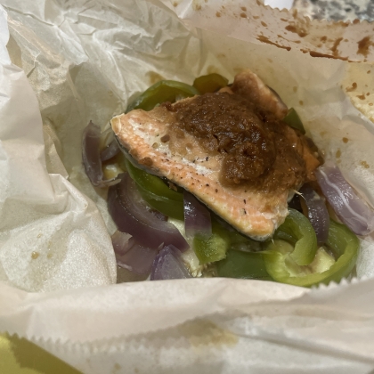 電子レンジ★鮭のちゃんちゃん焼き風包み蒸し