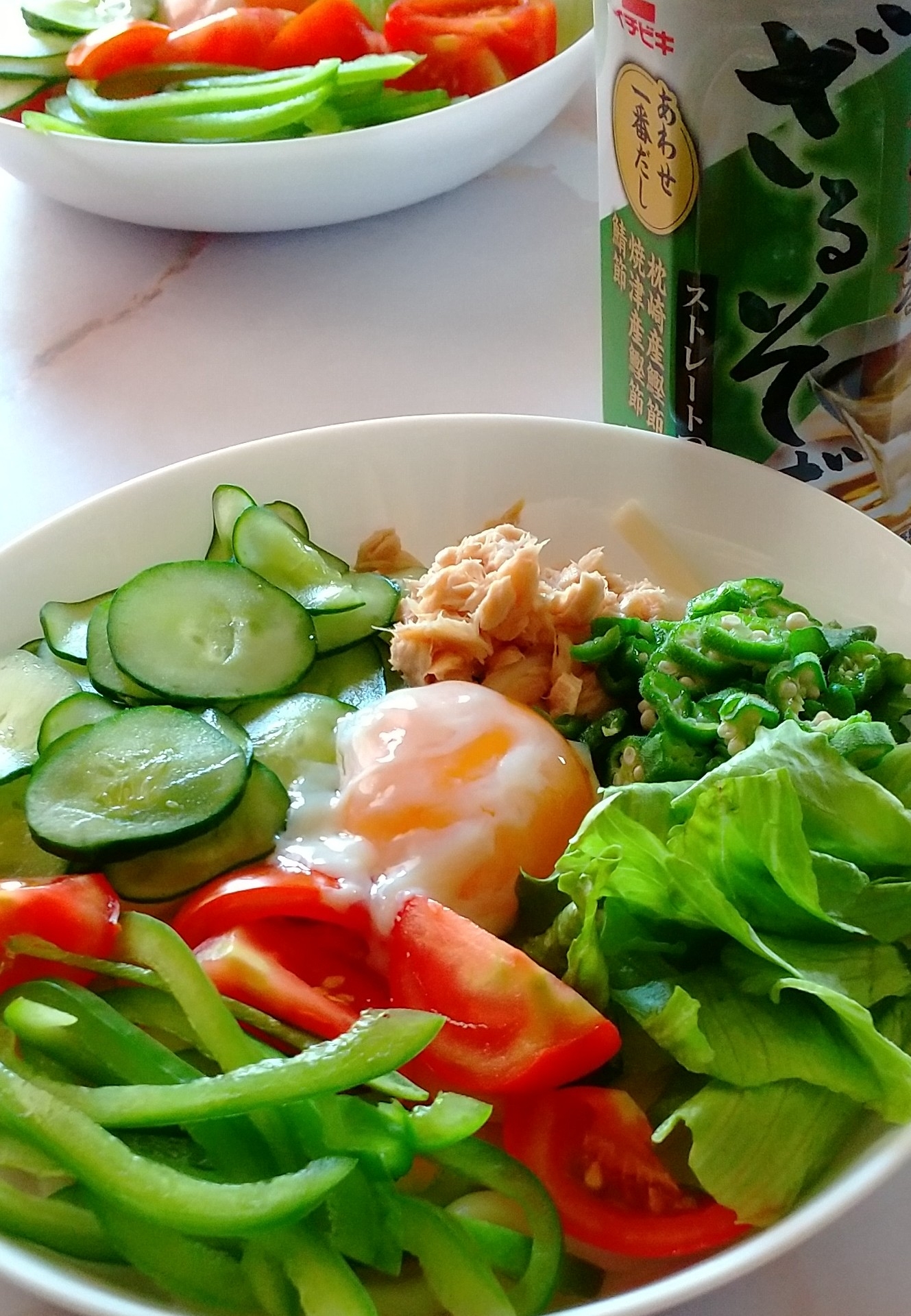 【缶詰】ツナ入り夏野菜の冷やしうどん