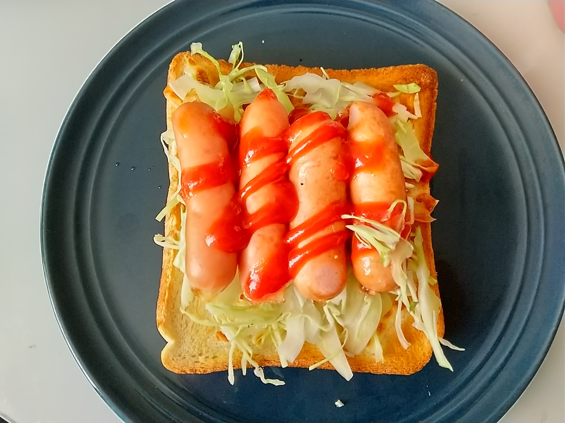 【トースト】ウインナーたっぷり★トースト
