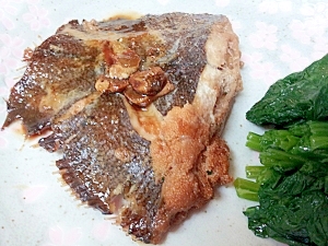 生姜で臭み取り 子持ちカレイの煮つけ レシピ 作り方 By Fly To The Sky0985 楽天レシピ 生姜で臭み取り 子持ちカレイの煮つけ レシピ 作り方 By Fly To The Sky0985 楽天レシピ