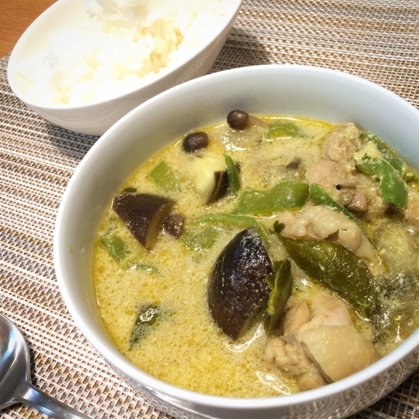 グリーンカレーペーストで作るグリーンカレー レシピ 作り方 By 管理栄養士きゃさりん 楽天レシピ グリーンカレーペーストで作るグリーンカレー レシピ 作り方 By 管理栄養士きゃさりん 楽天レシピ