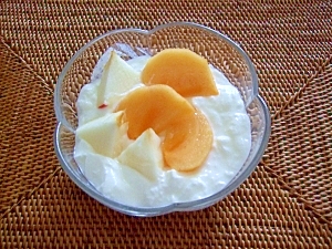 ＊りんごと柿のハニーヨーグルト＊