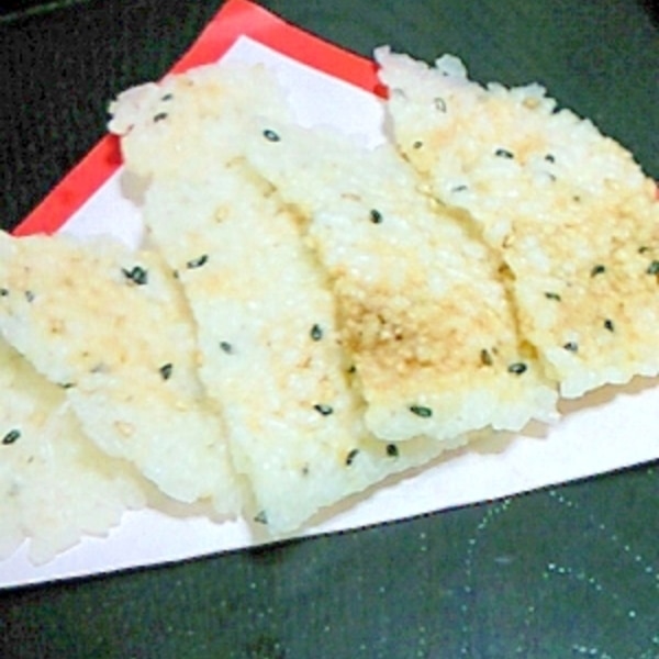 レンジで即席 ごはんdeおせんべい レシピ 作り方 By Mama Papa 楽天レシピ レンジで即席 ごはんdeおせんべい レシピ 作り方 By Mama Papa 楽天レシピ