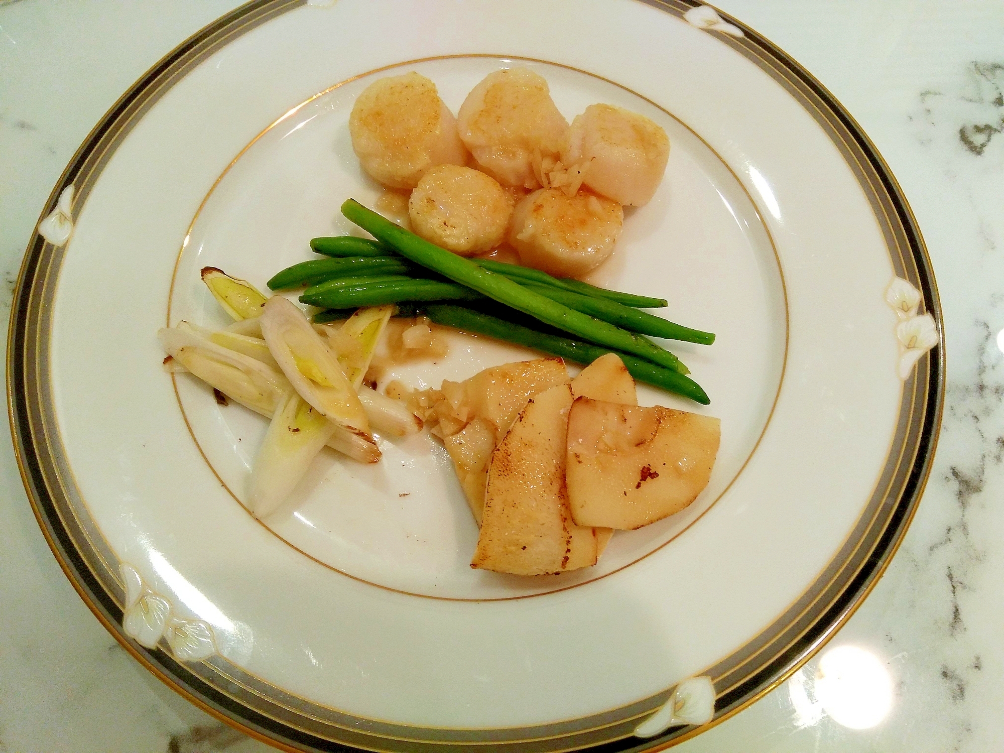 ホタテと春野菜のグリルレモンバターソース