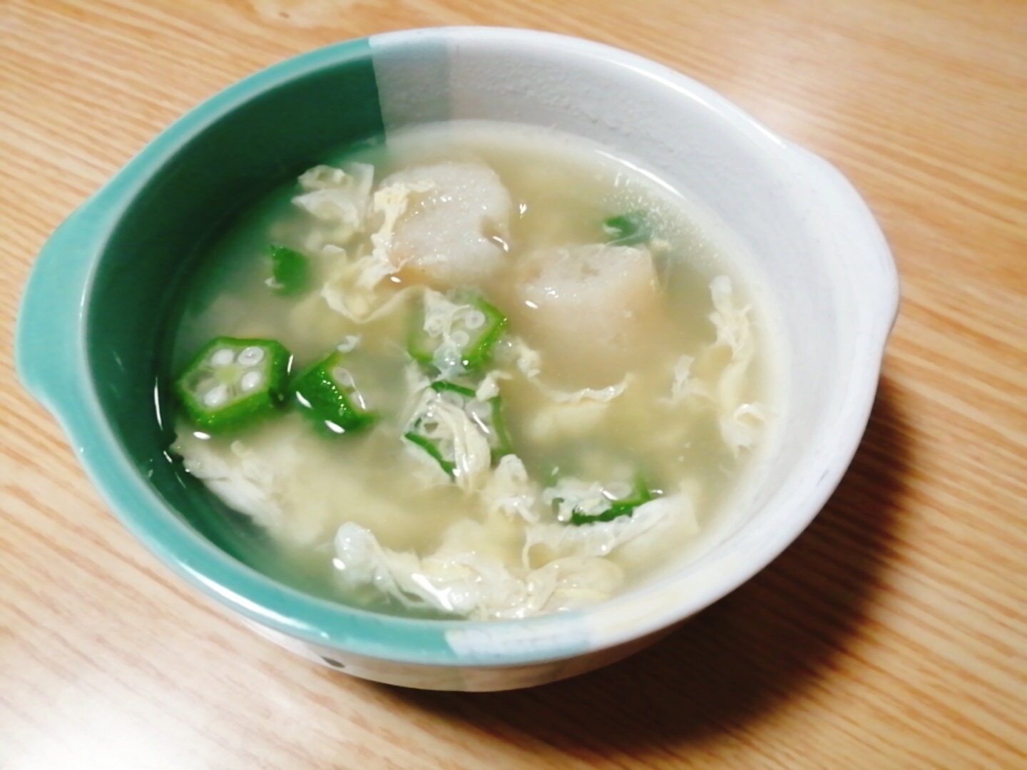 卵とオクラと麩の中華スープ