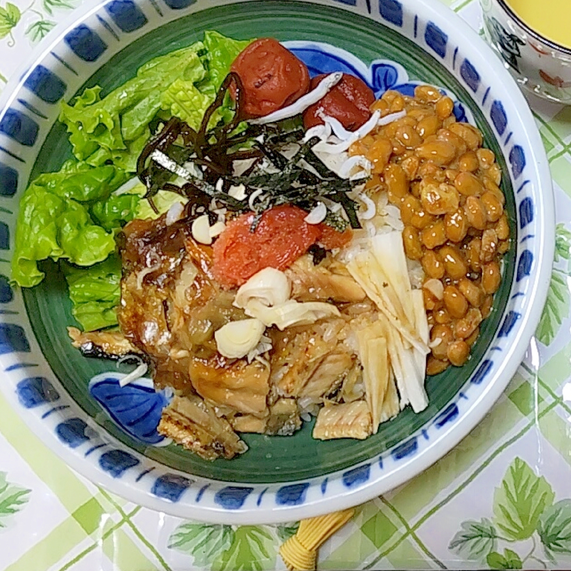 サンマ丼