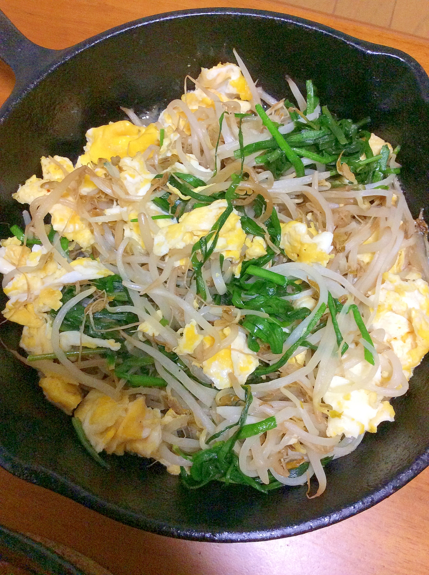 もやしにら卵炒め レシピ 作り方 By Madone6 楽天レシピ もやしにら卵炒め レシピ 作り方 By Madone6 楽天レシピ