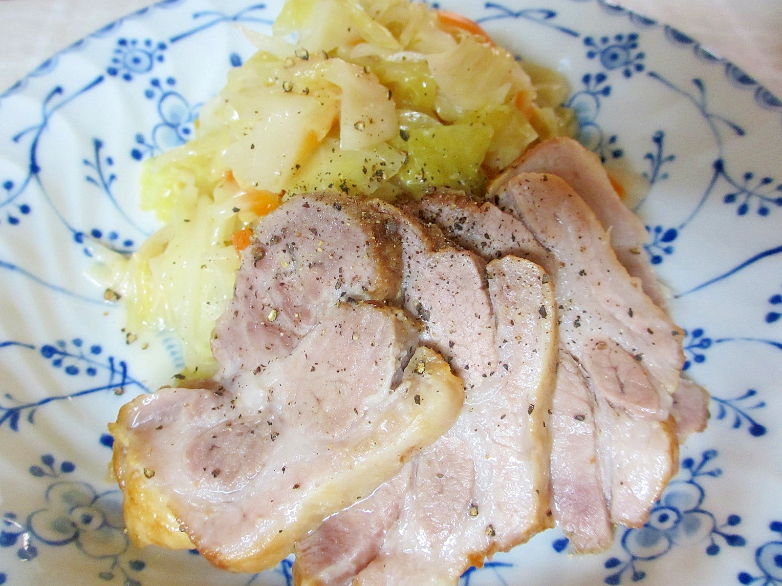 豚肩ロースとキャベツのお酢蒸し レシピ 作り方 By Mococo05 楽天レシピ