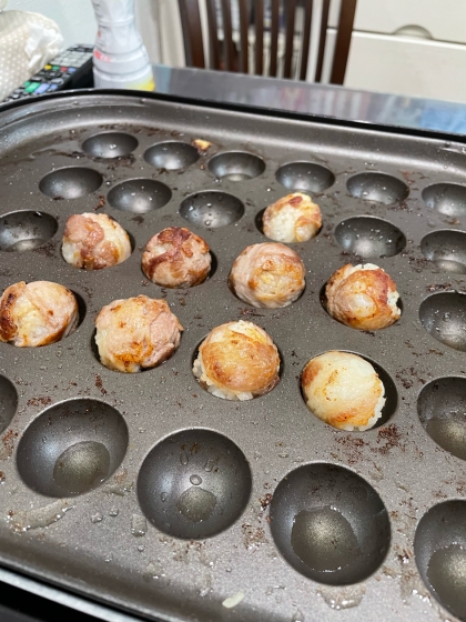 たこ焼き器de作るんです！我が家の肉巻きおにぎり