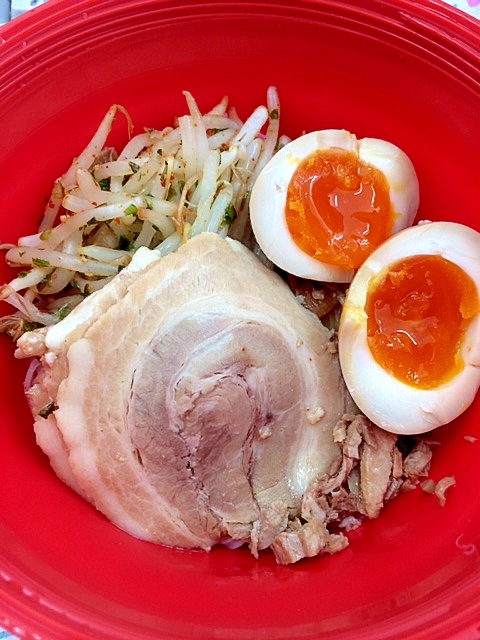 餃子のタレで！簡単★汁なしピリ辛うどん