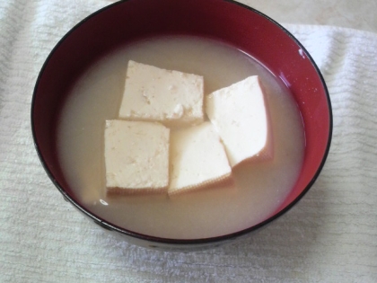 無水鍋で作る　お豆腐のお味噌汁