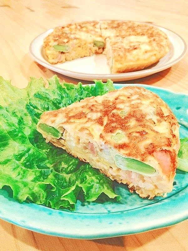 豆ごはん入り　豆とハムのオムレツ