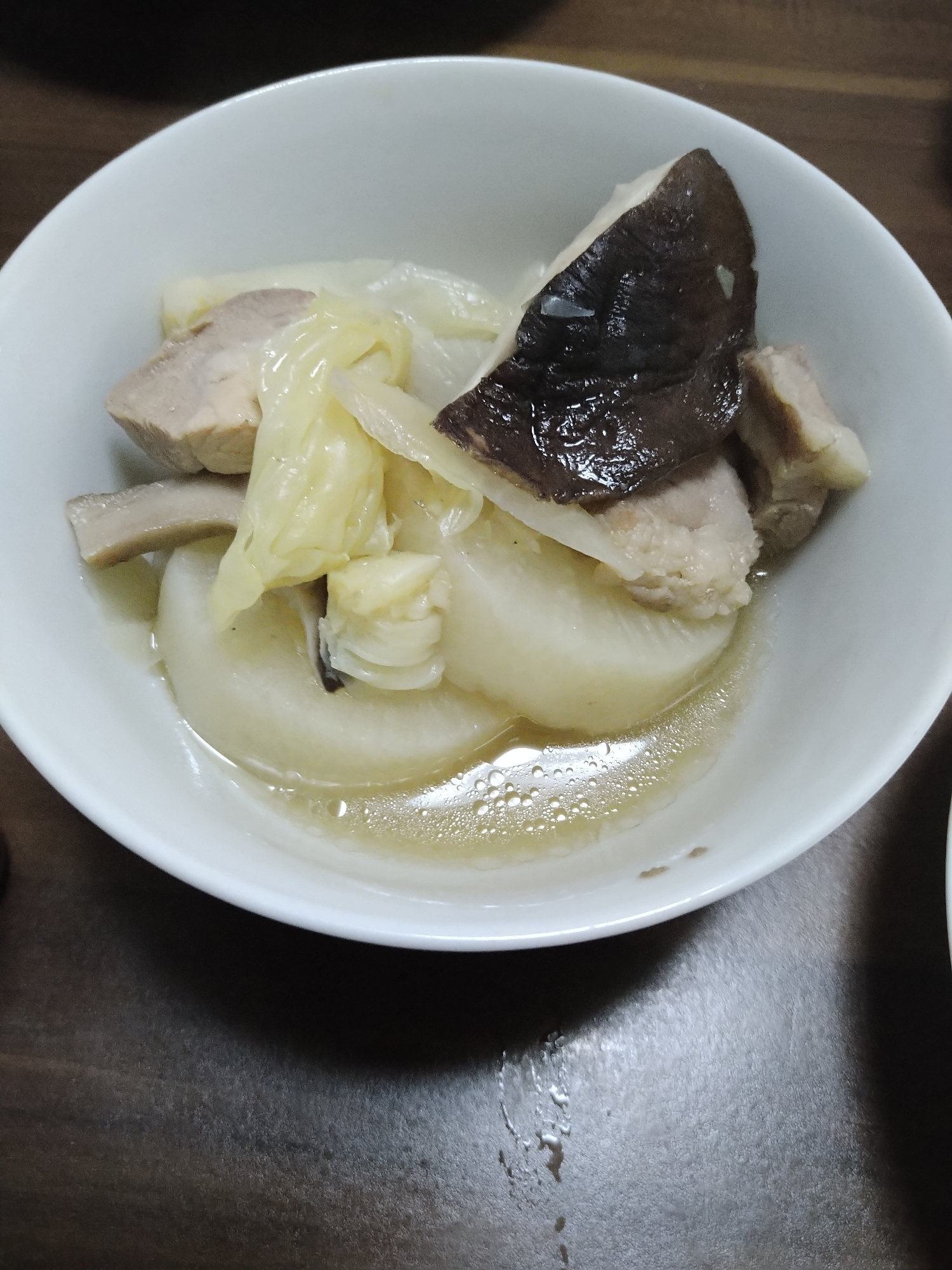 大根と豚バラのスープ煮