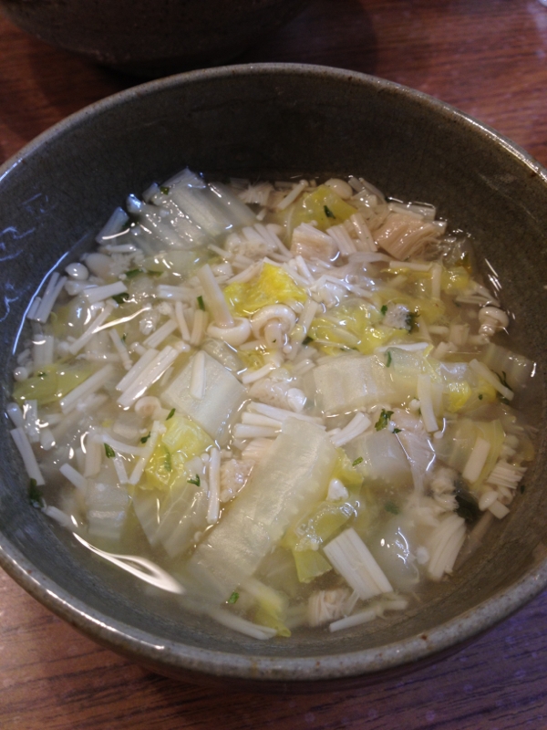 白菜×えのきの塩麹スープ