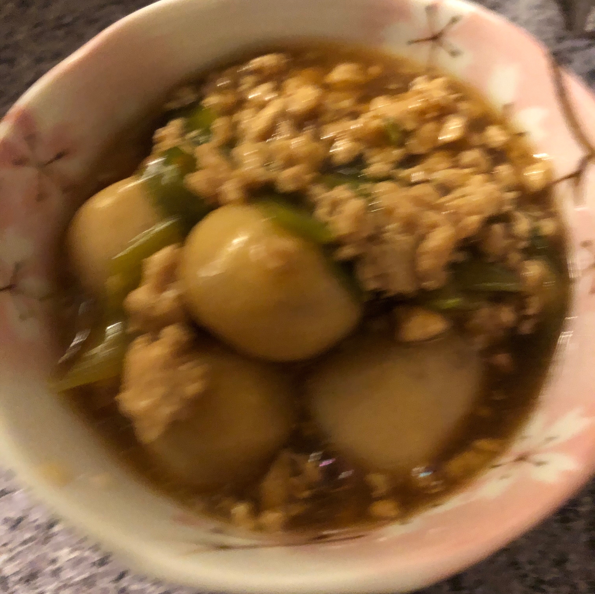 里芋とひき肉の甘辛煮