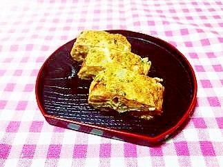 卵2個で♪青さ風味オキアミと玉葱の卵焼き