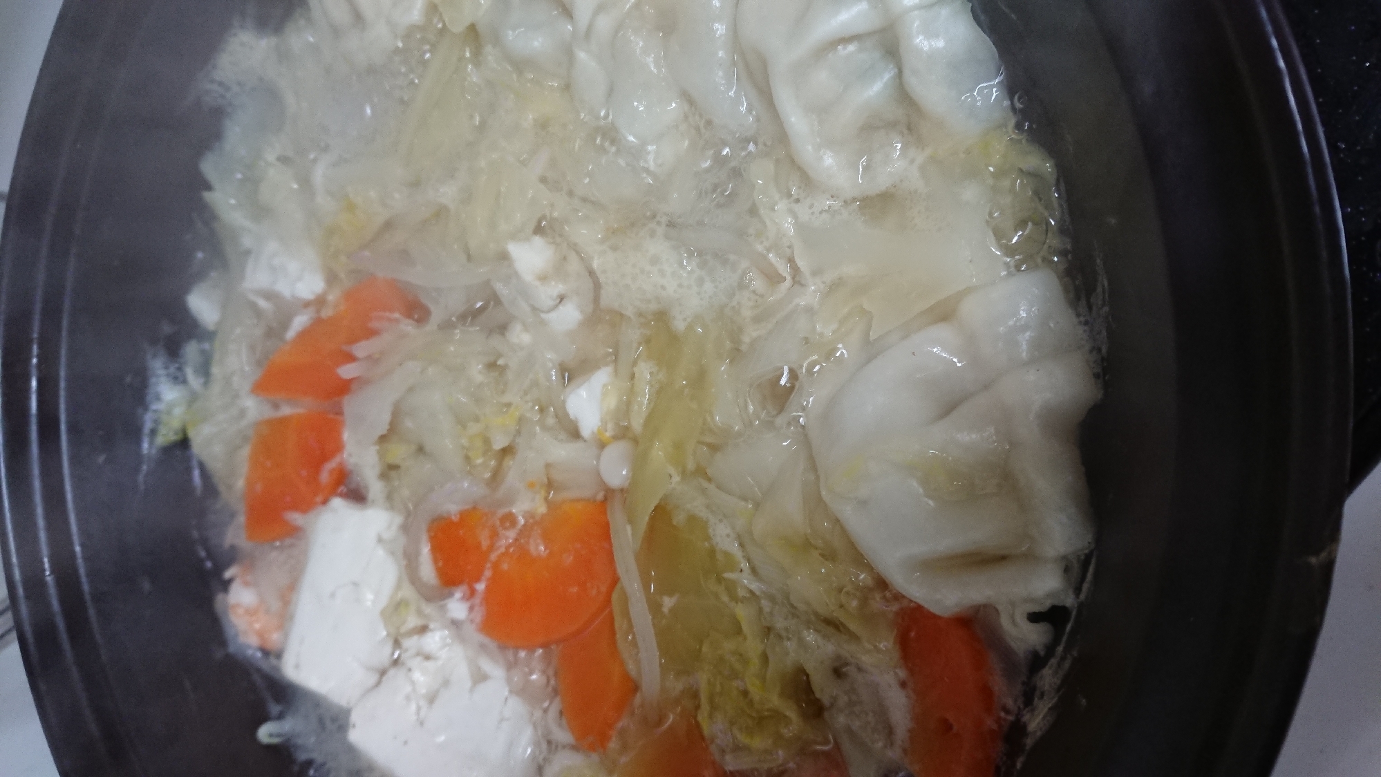 水餃子鍋 レシピ 作り方 By さよ13 楽天レシピ