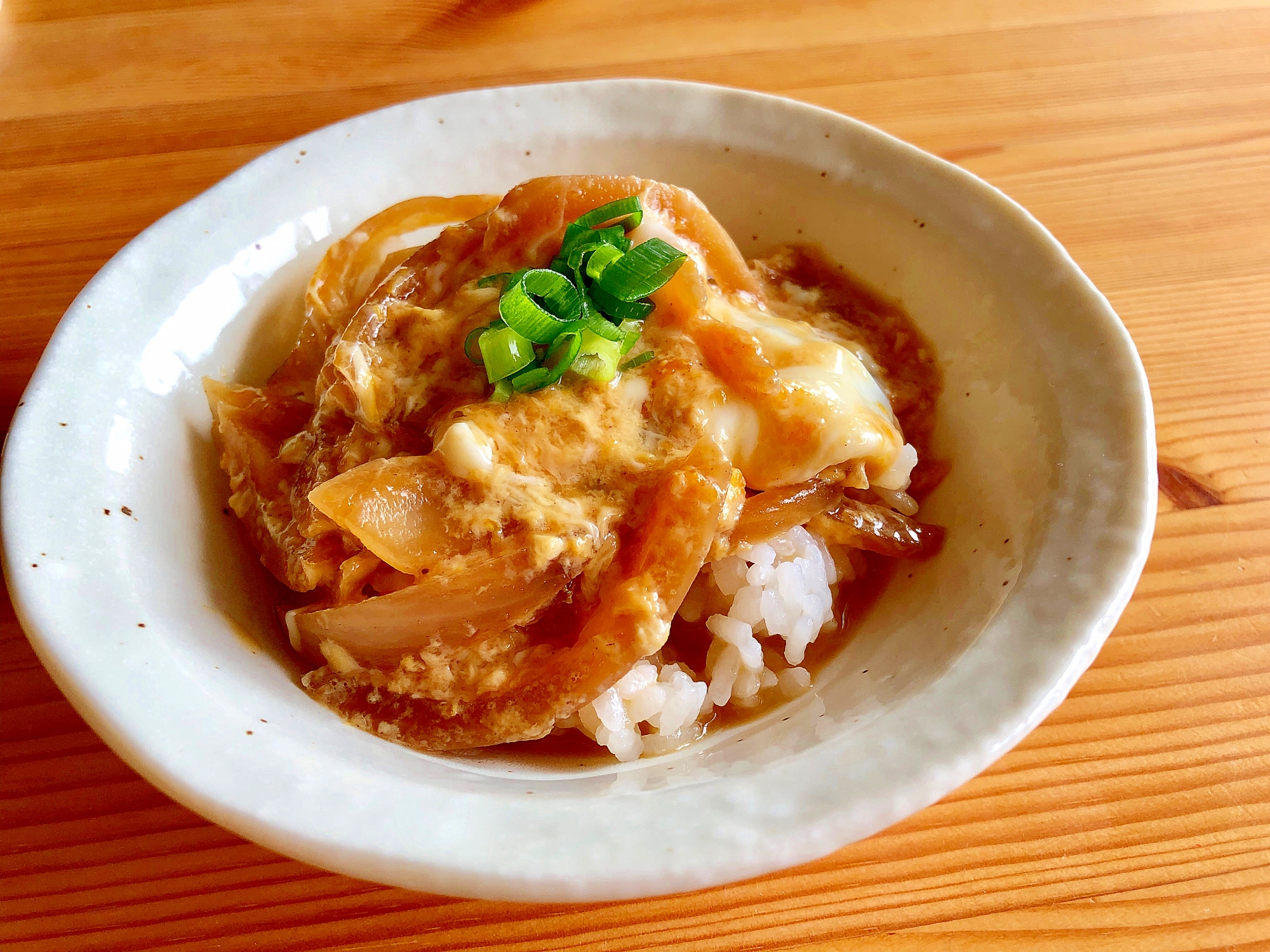 麺つゆで簡単に☆たまご丼