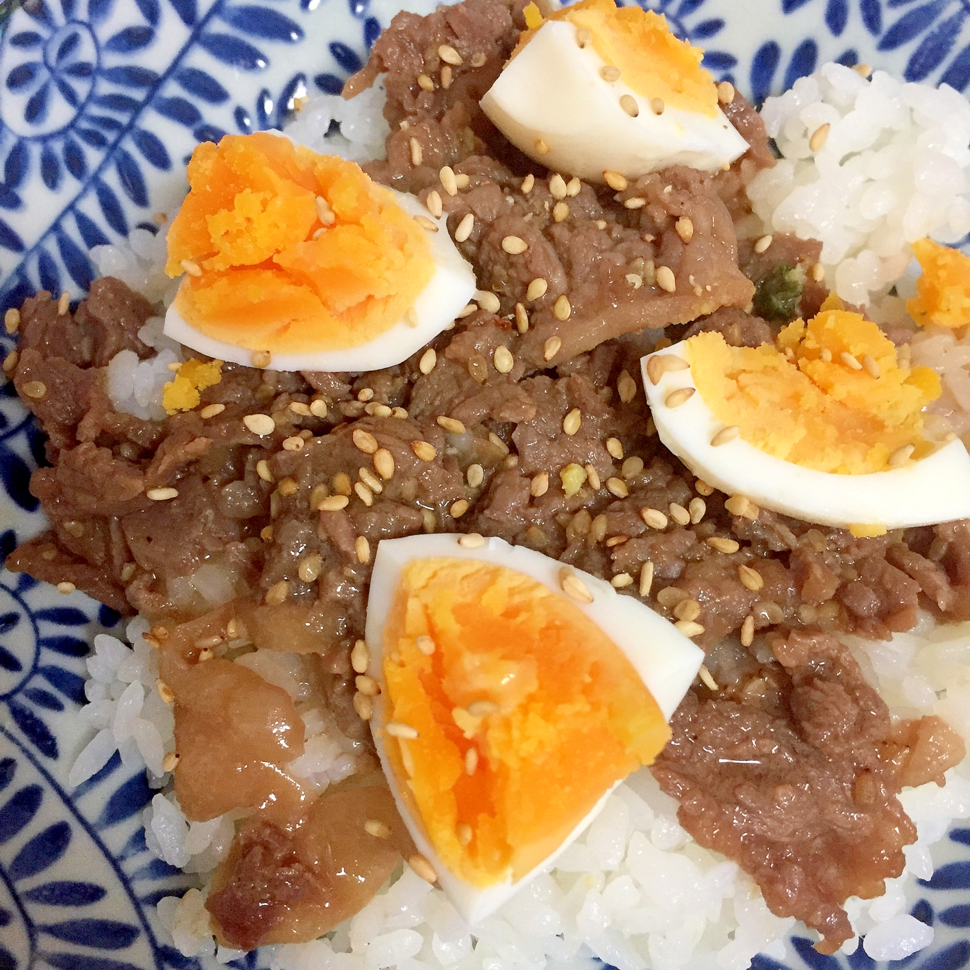 プルコギと茹で卵の丼★