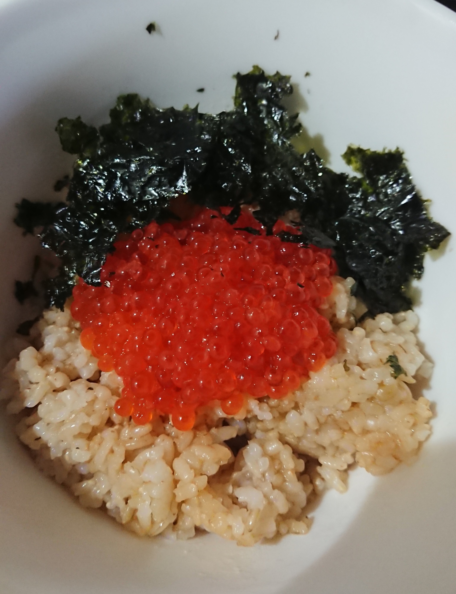 いくらでも食べられる！バター醤油いくら丼！！